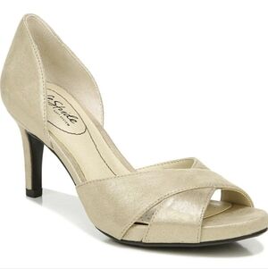 StrideRite Shimmer Gold Peep-Toe Pumps New Size 10